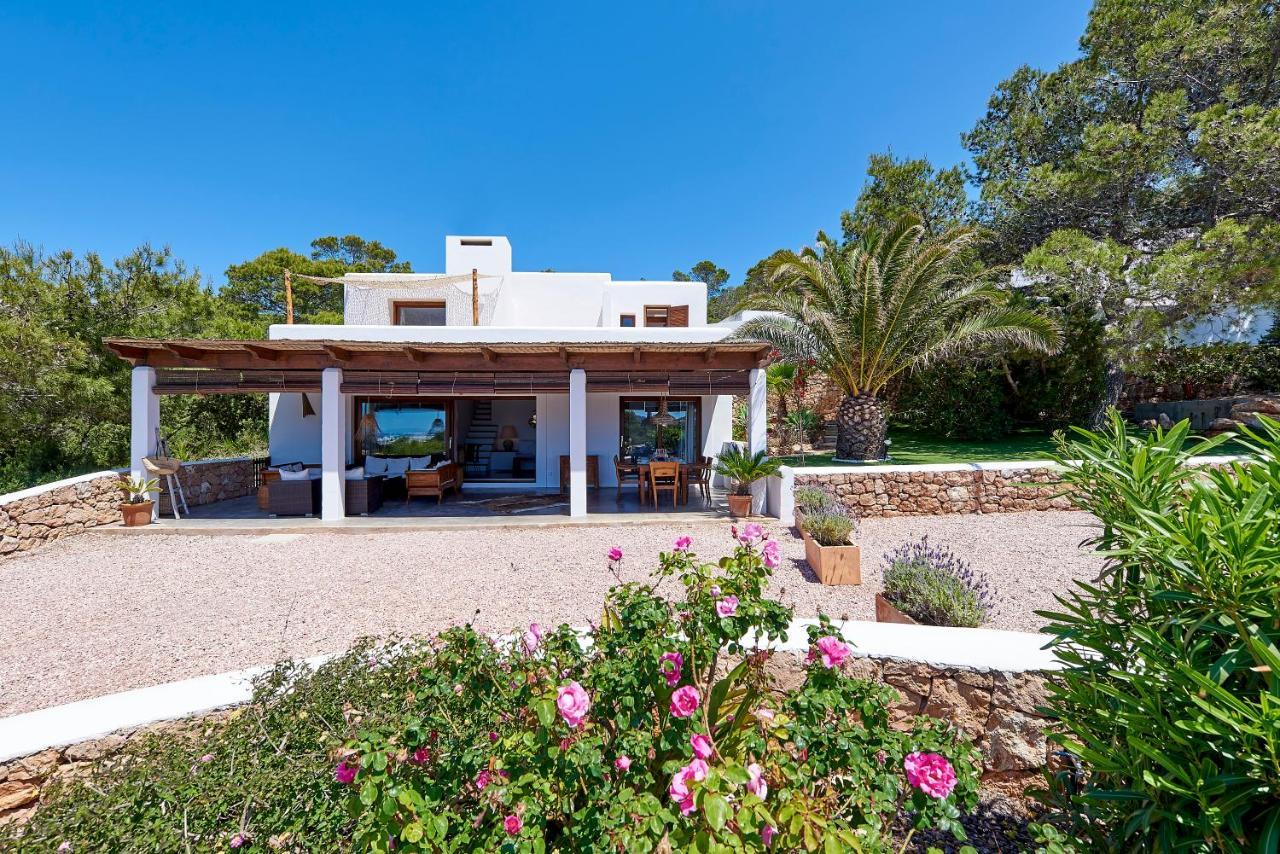 Villa Sa Codolar Cala Tarida  Exterior photo